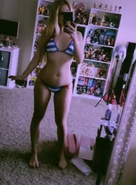 Foto di nudo di fuga di OnlyFans di Everydayharleyquinn