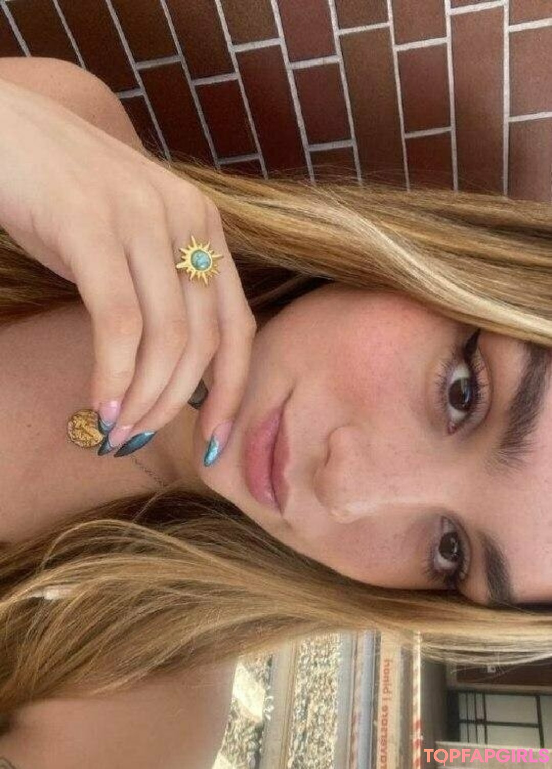 Foto di nudo di fuga di OnlyFans di Flovprincess #1328