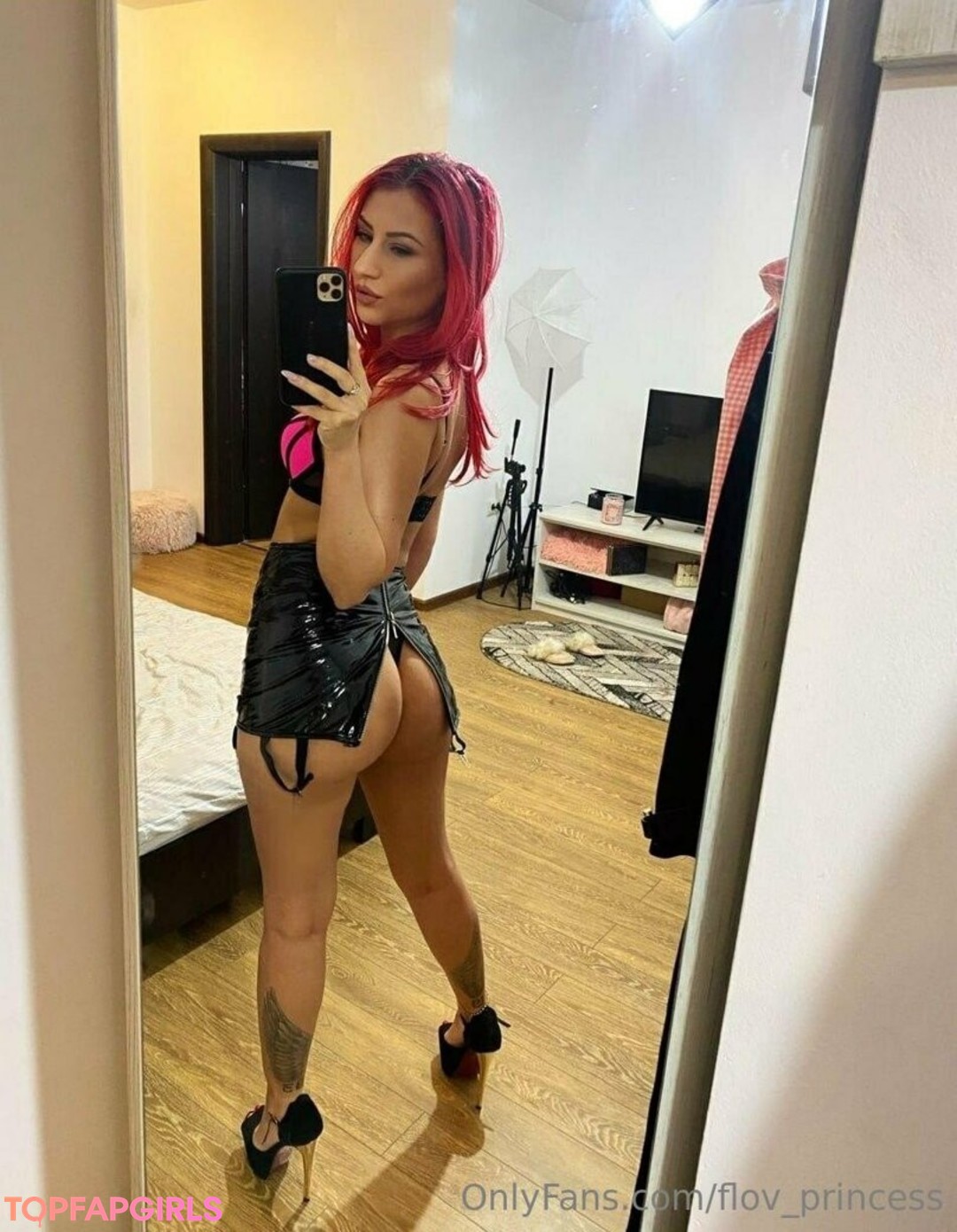 Foto di nudo di fuga di OnlyFans di Flovprincess #1357