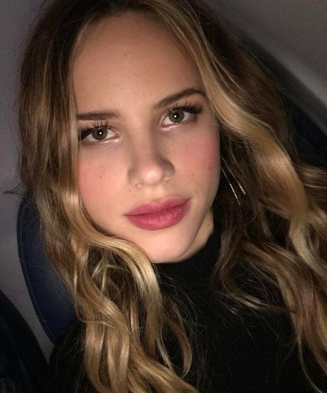 Foto di nudo di fuga di OnlyFans di Halston Sage