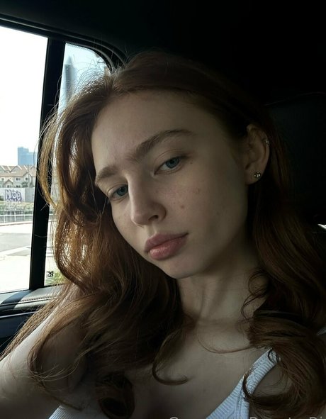 Renata Ri