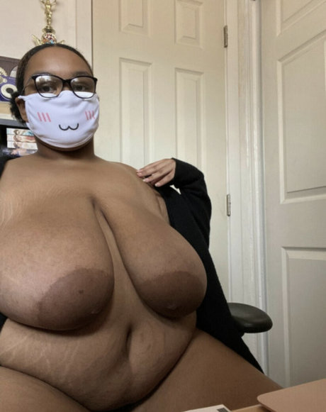 Foto di nudo di fuga di OnlyFans di Shamefullyskilled