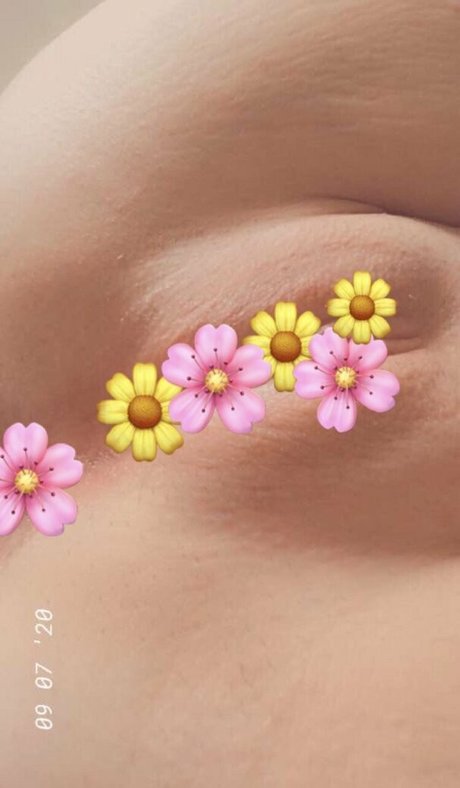 Foto di nudo di fuga di OnlyFans di Ameliaskye98