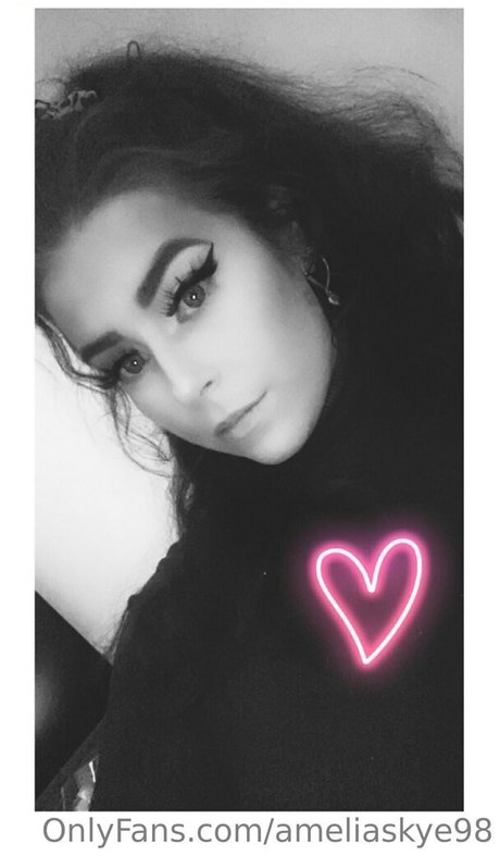 Ameliaskye98