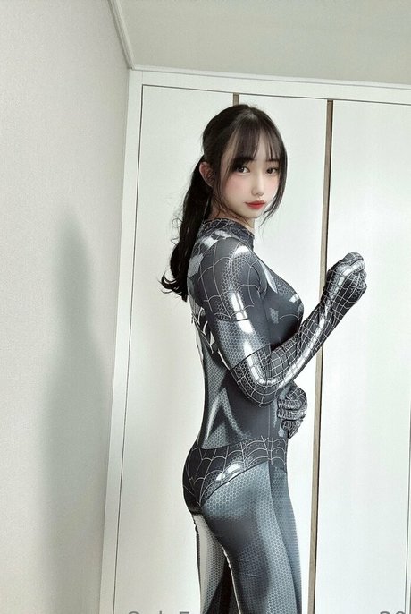 Foto di nudo di fuga di OnlyFans di Ayoung20