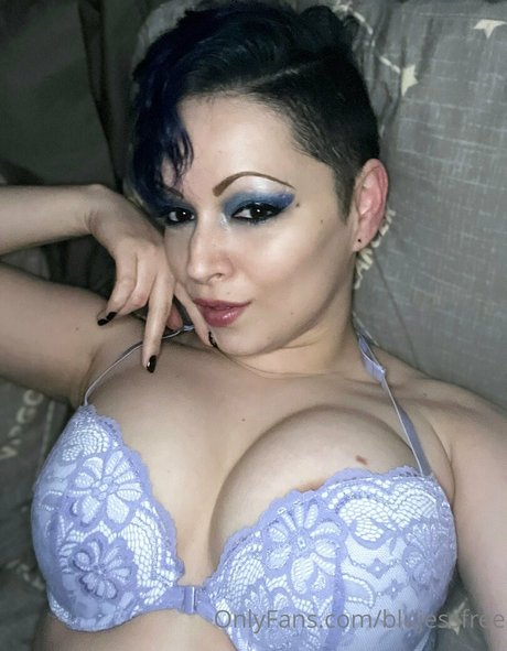 Foto di nudo di fuga di OnlyFans di Blujessfree