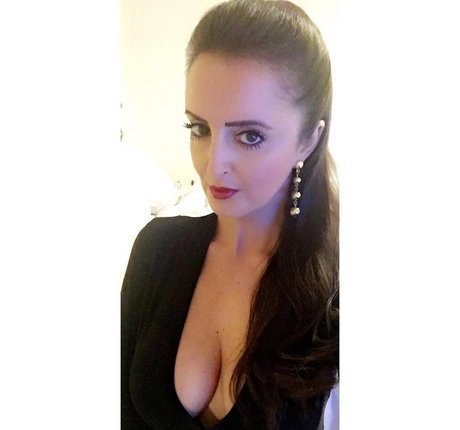 Foto di nudo di fuga di OnlyFans di Melanie M