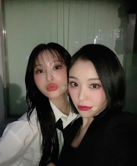 WomenK-pop