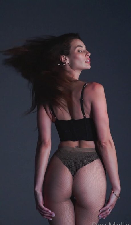 Foto di nudo di fuga di OnlyFans di Dayane Mello