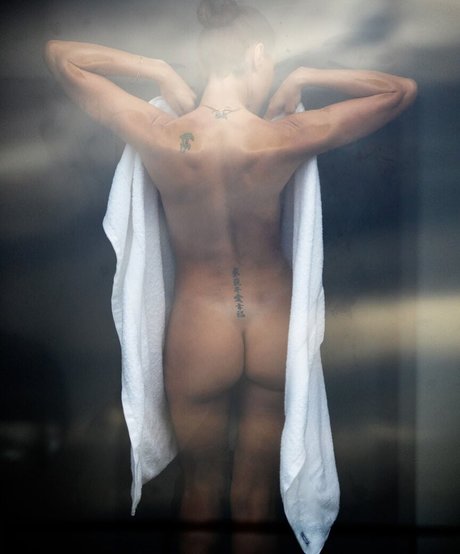 Dayane Mello