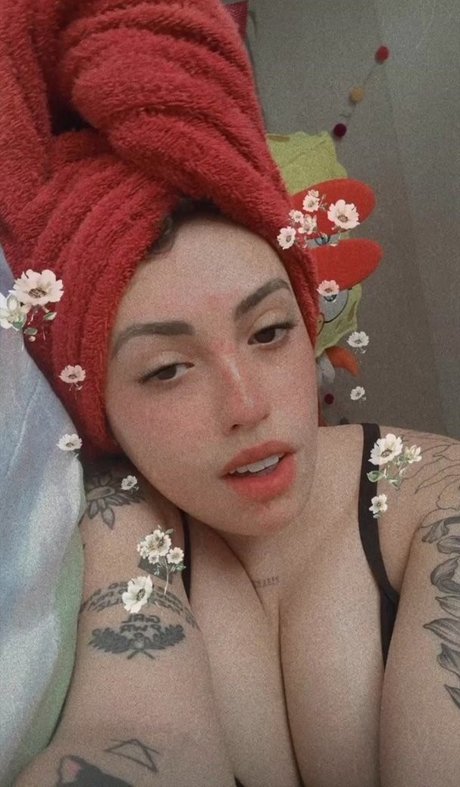 Foto di nudo di fuga di OnlyFans di Vitoria Marcilio
