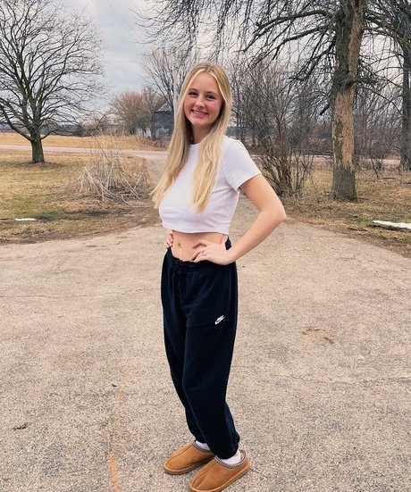 Anya Truax