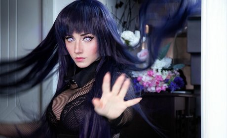 Ezy Summers Cosplay