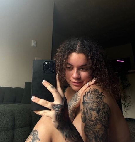 Vieraralyn