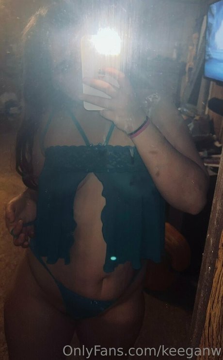 Foto di nudo di fuga di OnlyFans di Keeganw