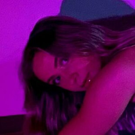 Foto di nudo di fuga di OnlyFans di Yourbabymadds