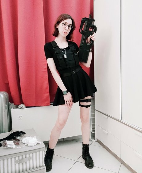 Foto di nudo di fuga di OnlyFans di Jenissenj