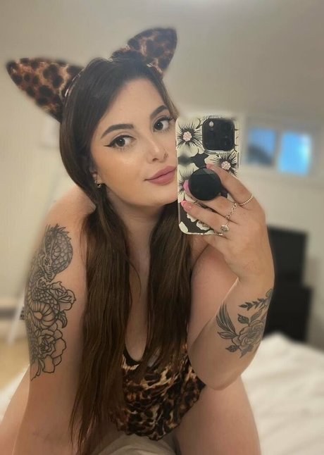 Bellaapaigexo
