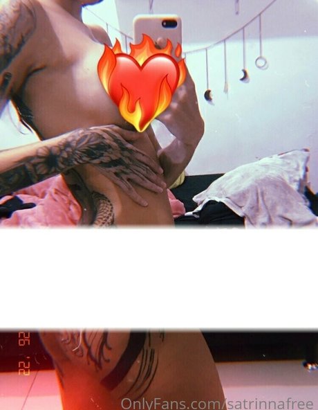 Foto di nudo di fuga di OnlyFans di Satrinnafree