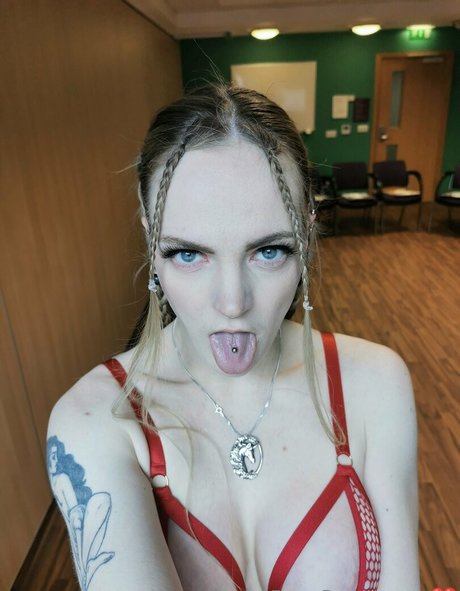 Foto di nudo di fuga di OnlyFans di Houseofrae