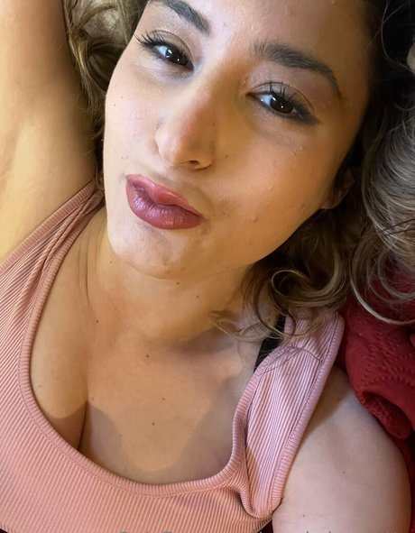 Snarkybrunette