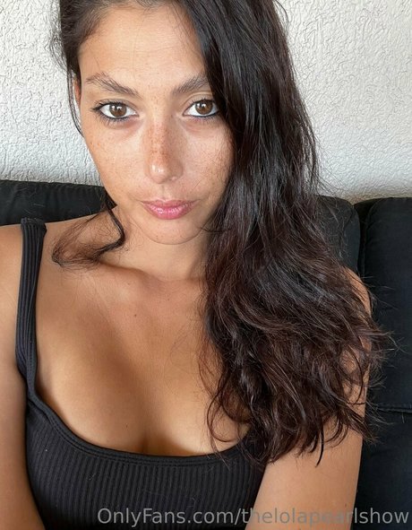 Foto di nudo di fuga di OnlyFans di Thelolapearlshow