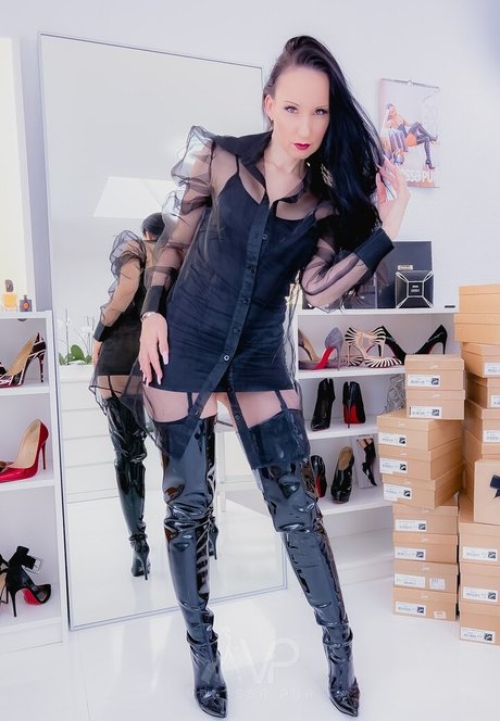 Foto di nudo di fuga di OnlyFans di Vanessa Pur