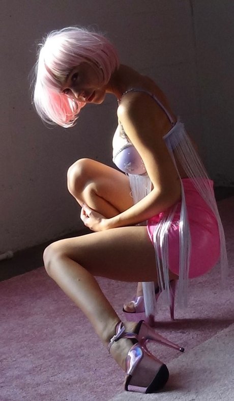 Foto di nudo di fuga di OnlyFans di Alexis Ren