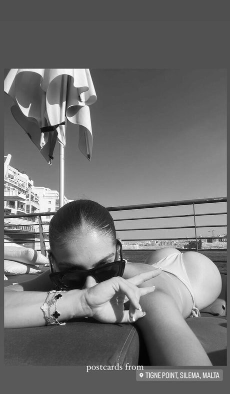 Foto di nudo di fuga di OnlyFans di Angelica Decoene
