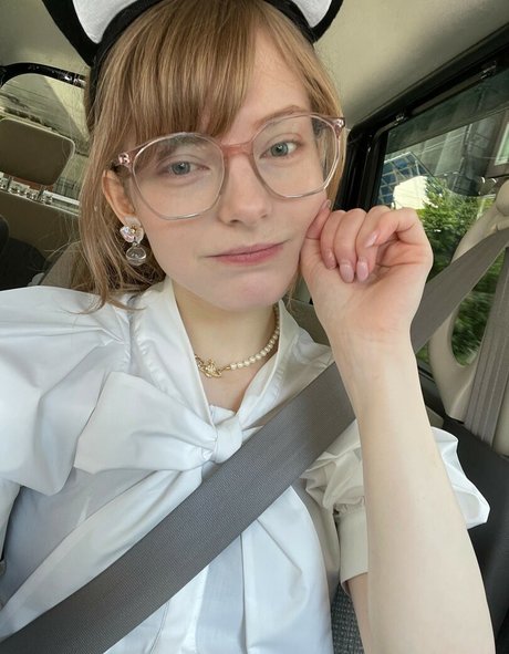 Foto di nudo di fuga di OnlyFans di Ella Freya