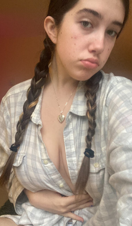 Itsmollyyyroseagain