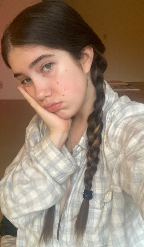 Itsmollyyyroseagain
