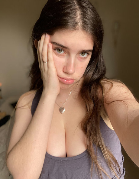 Itsmollyyyroseagain