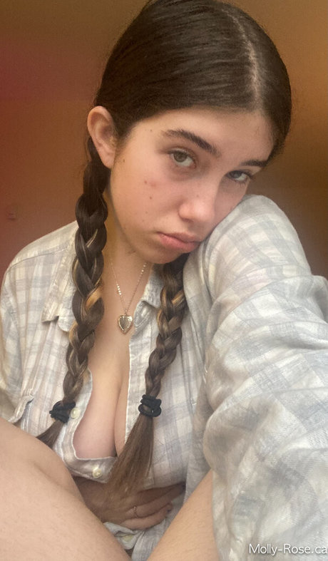 Itsmollyyyroseagain