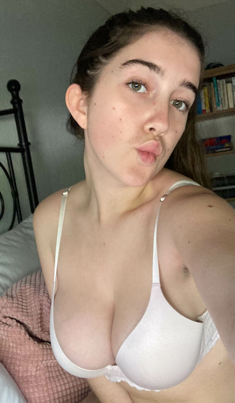 Itsmollyyyroseagain