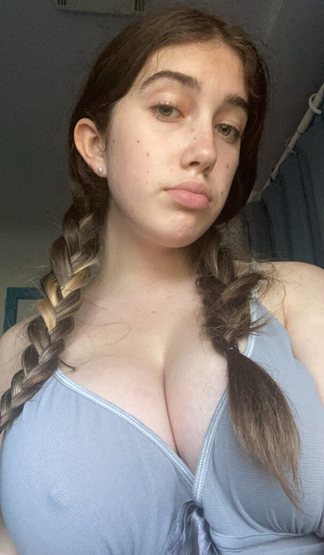 Itsmollyyyroseagain