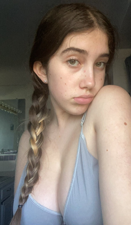 Itsmollyyyroseagain