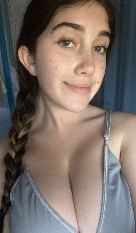 Itsmollyyyroseagain
