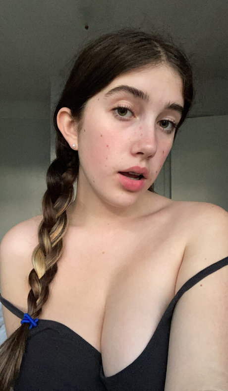 Itsmollyyyroseagain