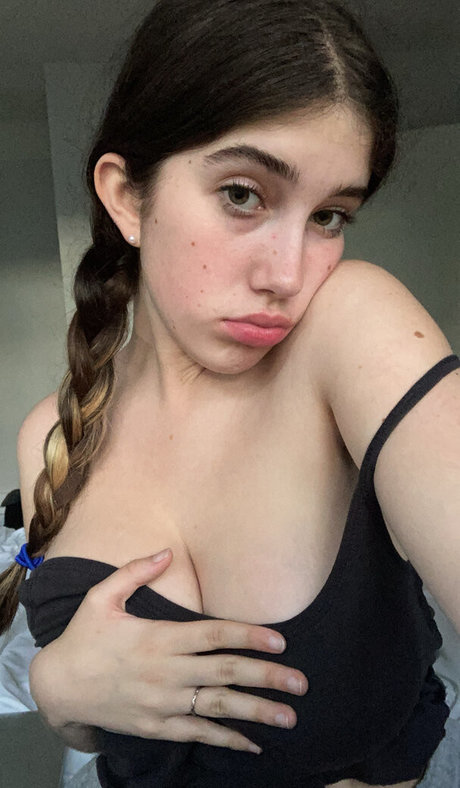 Itsmollyyyroseagain
