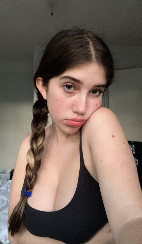 Itsmollyyyroseagain