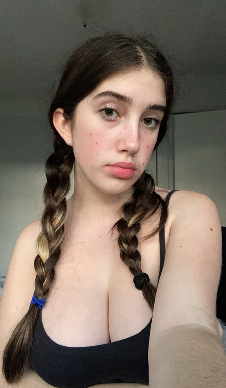 Itsmollyyyroseagain