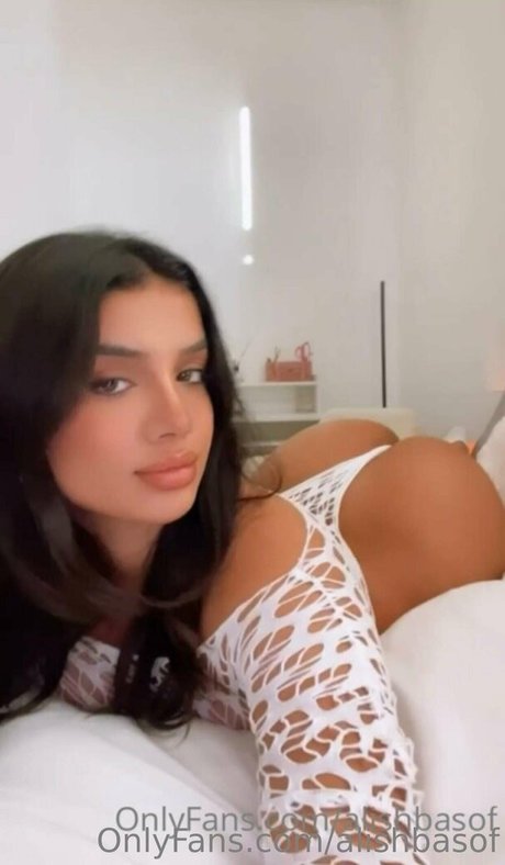 Foto di nudo di fuga di OnlyFans di Alishbasheikh