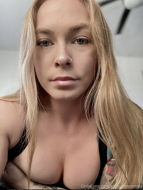 Foto di nudo di fuga di OnlyFans di Kay Hansen