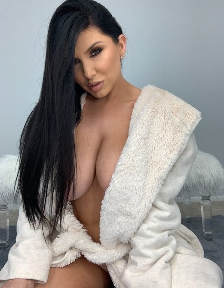 Romi Rain
