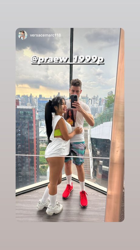 Foto di nudo di fuga di OnlyFans di Praew Phatcharin