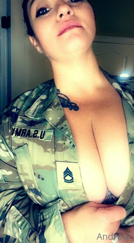 Foto di nudo di fuga di OnlyFans di Andrea Zendejas