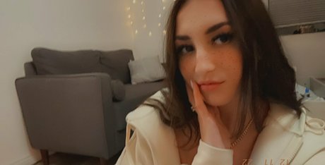 Foto di nudo di fuga di OnlyFans di Ashley Sext Queen