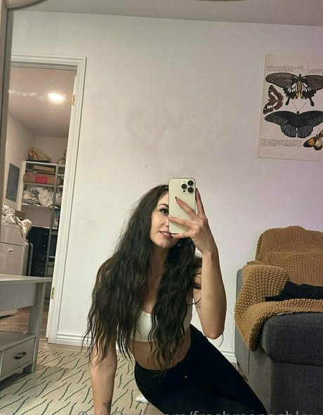 Ashley Sext Queen
