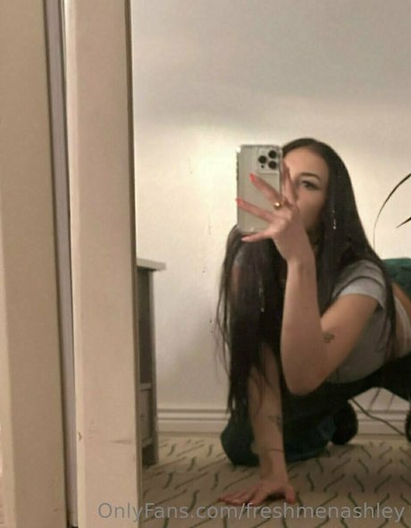 Ashley Sext Queen